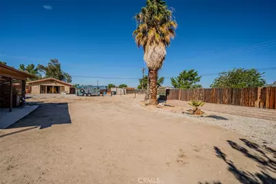 18080 Manitou Road, Apple Valley, CA 92307 - Photo 37