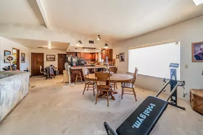 18080 Manitou Road, Apple Valley, CA 92307 - Photo 11