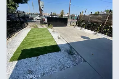2164 E 103rd St, Los Angeles, CA 90002 - Photo 3