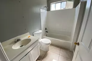 2164 E 103rd St, Los Angeles, CA 90002 - Photo 11