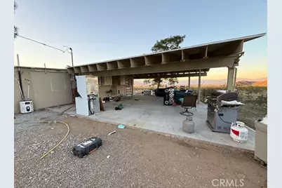 31633 Azurite, Lucerne Valley, CA 92356 - Photo 11