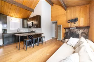 32905 Chipmunk Ln, Arrowbear, CA 92382 - Photo 11