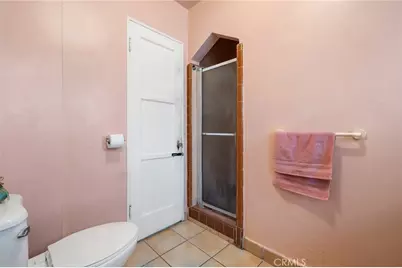 5951 S Van Ness, Los Angeles, CA 90047 - Photo 23