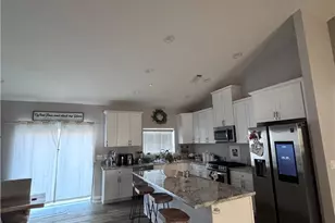 11843 Ivy, Hesperia, CA 92345 - Photo 7