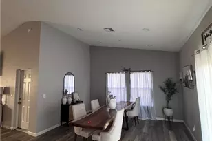 11843 Ivy, Hesperia, CA 92345 - Photo 3