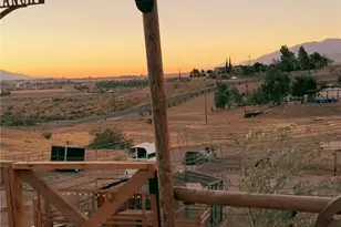 11843 Ivy, Hesperia, CA 92345 - Photo 17