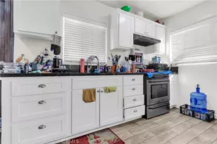 141 W 83rd, Los Angeles, CA 90003 - Photo 13