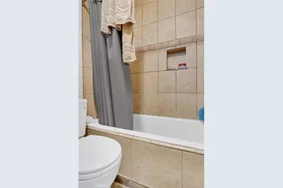 141 W 83rd, Los Angeles, CA 90003 - Photo 15