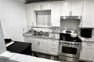 109 W Glencoe, Compton, CA 90220 - Photo 25