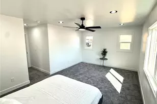 10816 Willowbrook, Los Angeles, CA 90059 - Photo 9