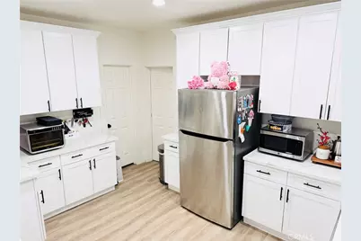 873 N Towne, Pomona, CA 91767 - Photo 5