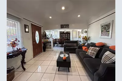 222 W 87th, Los Angeles, CA 90003 - Photo 11