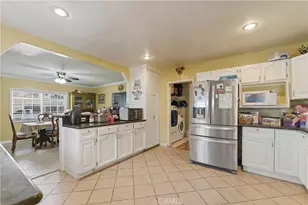 155 E Barclay, Long Beach, CA 90805 - Photo 11