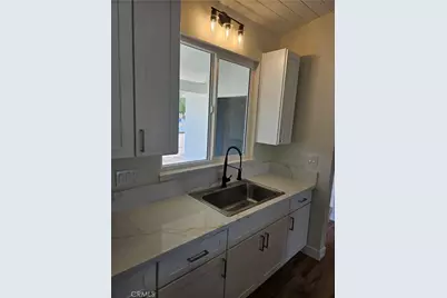 13100 Skiomah, Apple Valley, CA 92308 - Photo 15