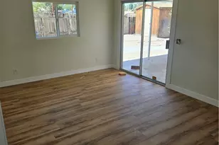 13100 Skiomah, Apple Valley, CA 92308 - Photo 17