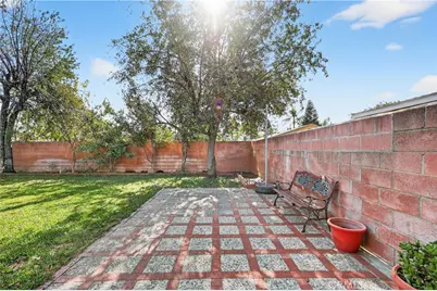 15937 Manzanita, Fontana, CA 92335 - Photo 33