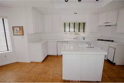 9661 Siwanoy, Desert Hot Springs, CA 92240 - Photo 11