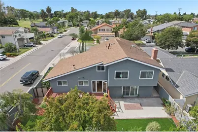 16542 Los Verdes Lane, Huntington Beach, CA 92649 - Photo 37