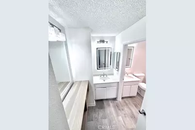 600 W 3rd #A208, Santa Ana, CA 92701 - Photo 7
