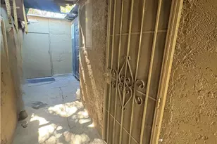 2110 E 113th, Los Angeles, CA 90059 - Photo 37