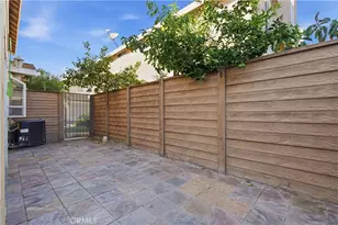 9826 California, South Gate, CA 90280 - Photo 25