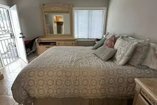 10401 State, South Gate, CA 90280 - Photo 7