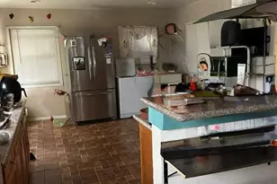 10401 State, South Gate, CA 90280 - Photo 3