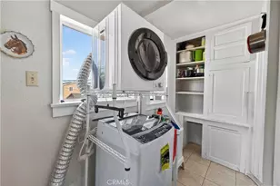 323 W 60th, Los Angeles, CA 90003 - Photo 15