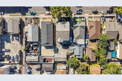 323 W 60th, Los Angeles, CA 90003 - Photo 25