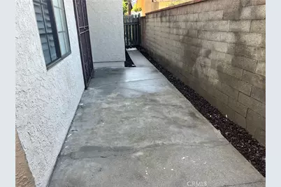 9601 San Juan Avenue, South Gate, CA 90280 - Photo 61