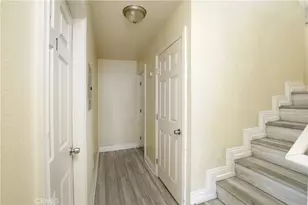 8718 Menlo Ave, Los Angeles, CA 90044 - Photo 27