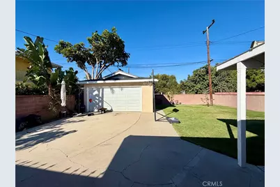 4221 Alvada, Lynwood, CA 90262 - Photo 3