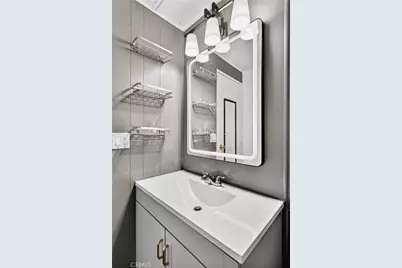 201 E Arrow Highway #12, Glendora, CA 91740 - Photo 33