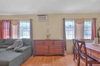 552 W 108th Street, Los Angeles, CA 90044 - Photo 31