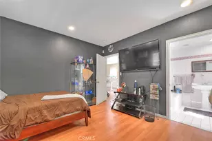 552 W 108th St, Los Angeles, CA 90044 - Photo 41