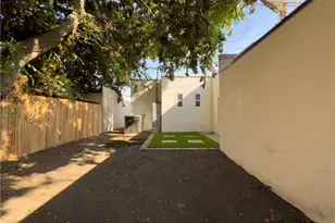 4380 W 28th St, Los Angeles, CA 90018 - Photo 31