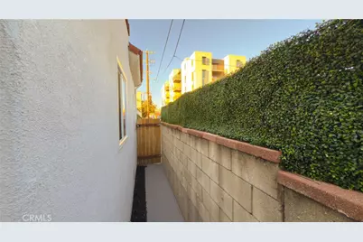 4380 W 28th Street, Los Angeles, CA 90018 - Photo 25