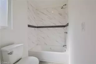 10408 Wilmington, Los Angeles, CA 90002 - Photo 15