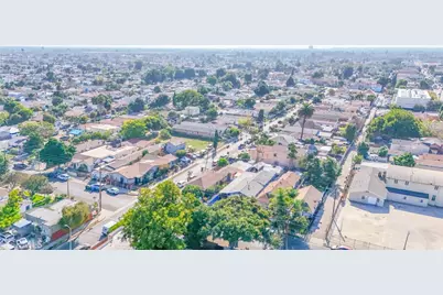 10408 Wilmington, Los Angeles, CA 90002 - Photo 25