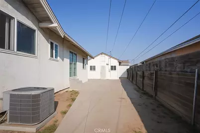 3751 W 106th Street, Inglewood, CA 90303 - Photo 7