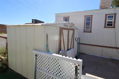 11423 Chamberlaine Way #58, Adelanto, CA 92301 - Photo 5