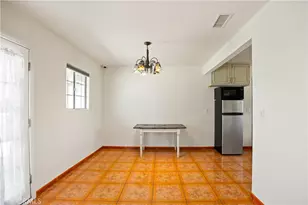 979 N Gardena, Rialto, CA 92376 - Photo 5