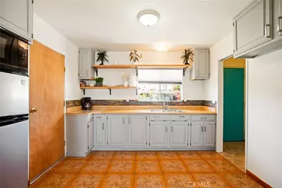 979 N Gardena, Rialto, CA 92376 - Photo 7