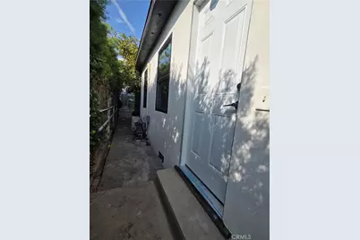 230 N Hoover, Los Angeles, CA 90004 - Photo 3