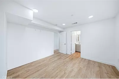 300 E 25th, Los Angeles, CA 90011 - Photo 31