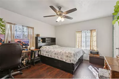 8441 Alameda, Downey, CA 90242 - Photo 21