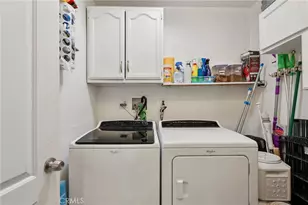 8441 Alameda, Downey, CA 90242 - Photo 35