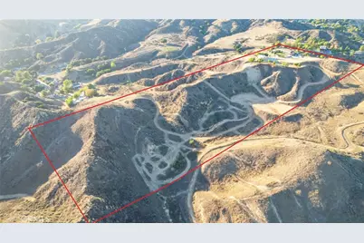 29732 Arroyo Oak, Castaic, CA 91384 - Photo 3