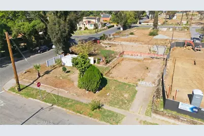 151 W Mariposa, Altadena, CA 91001 - Photo 9