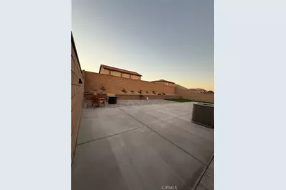 15522 San Francisco, Victorville, CA 92394 - Photo 7